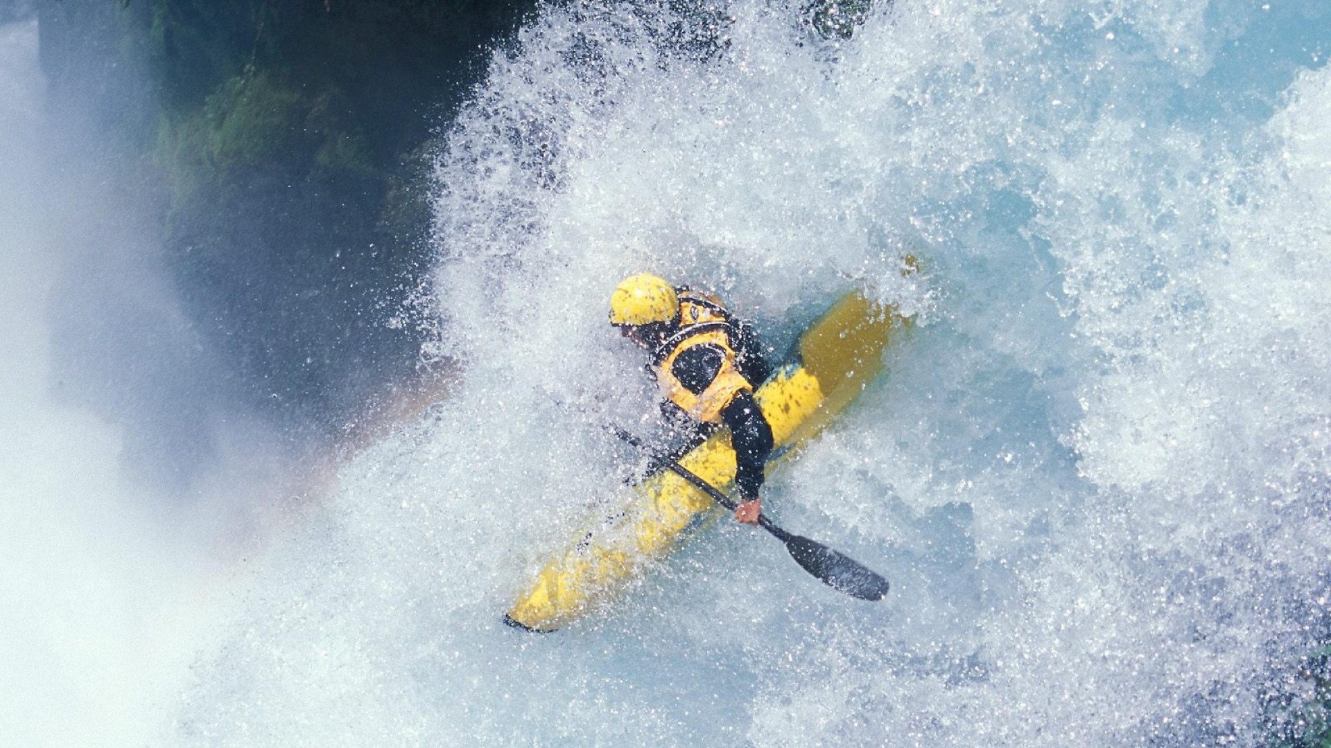 城市灯光水上摩托，青春夜色的极速追逐，水上灯光秀图片